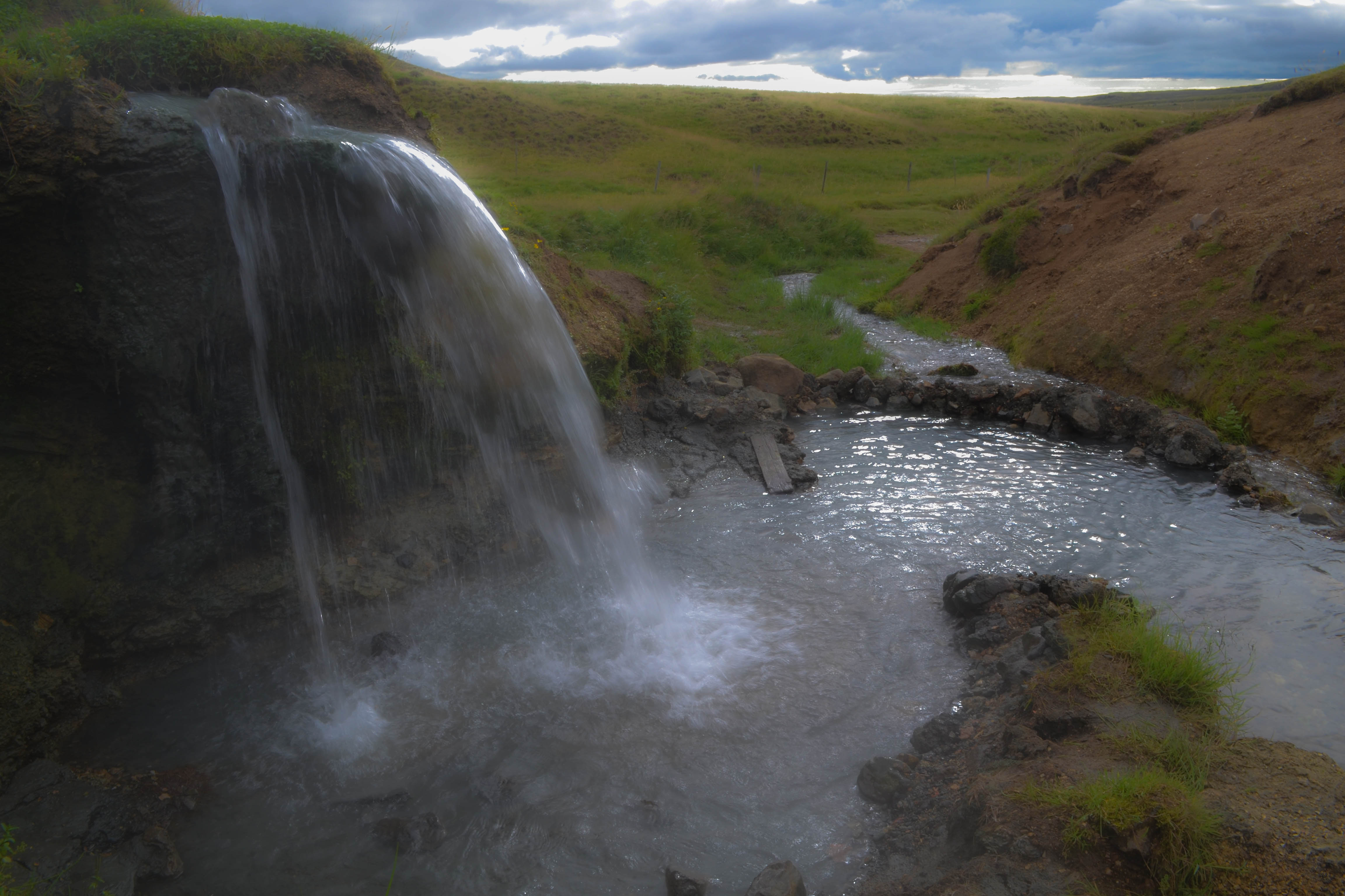 Chasing Waterfalls - OliverTheWorld.com